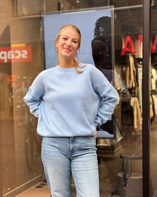 New York Sweater Baby Blue