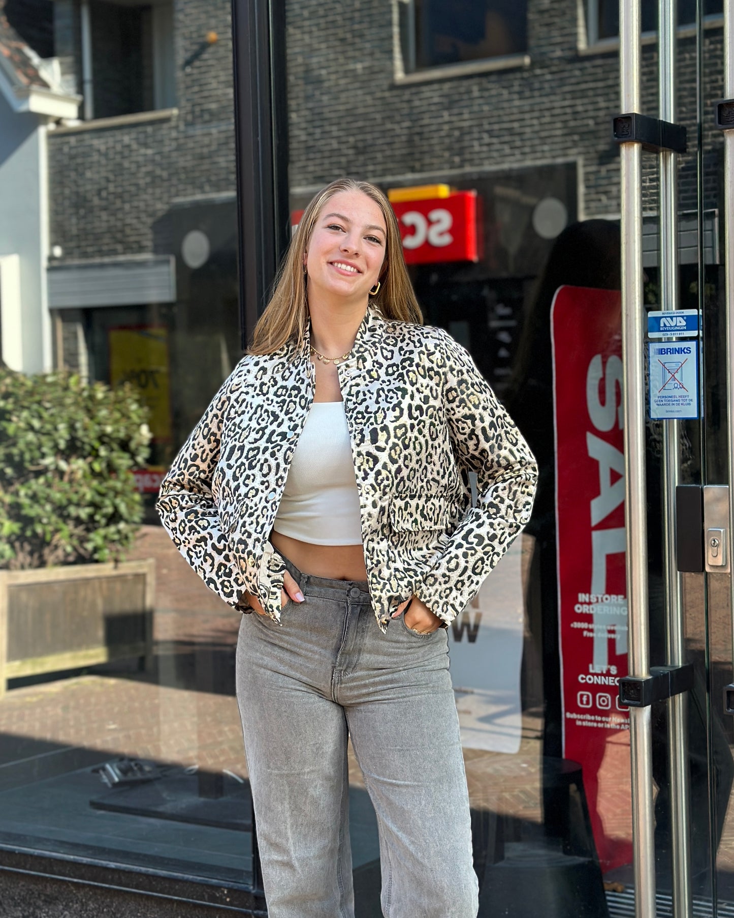 Leopard Coat Golden Tiger