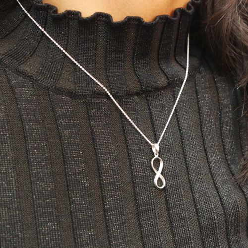Ladies Infinity Necklace - 42cm